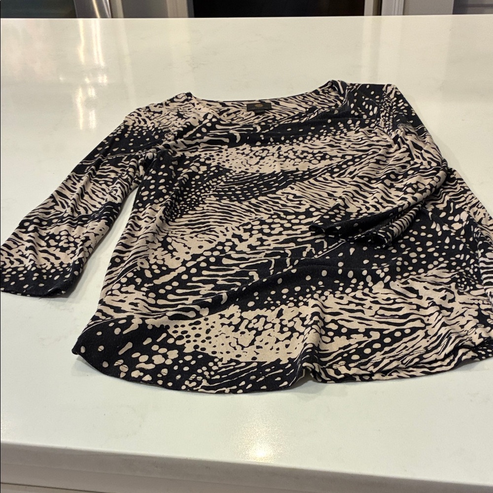 JM Collection Black and Cream Patterned Long Sleeve Top